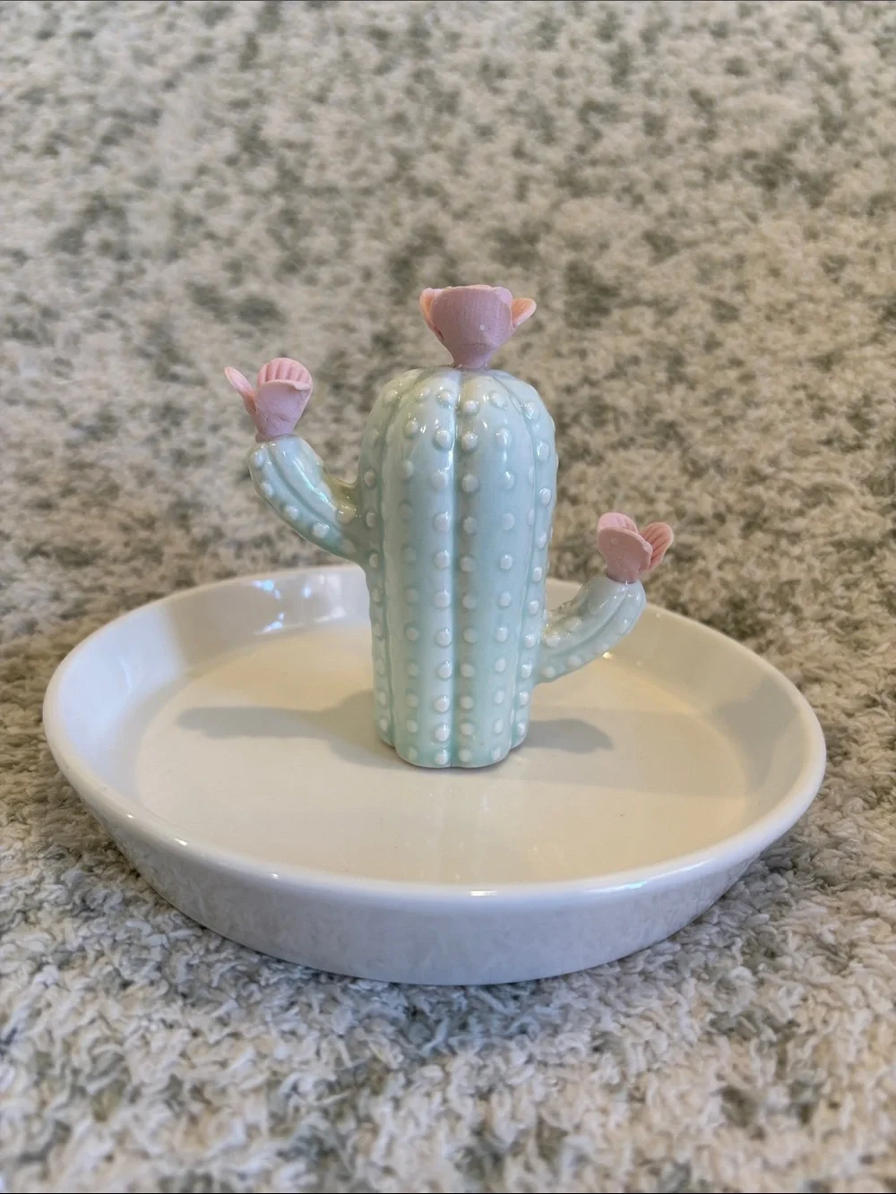 Pretty Mint Cactus Pink Flowers Ceramic Trinket Jewelry Dish NWT 5.5”